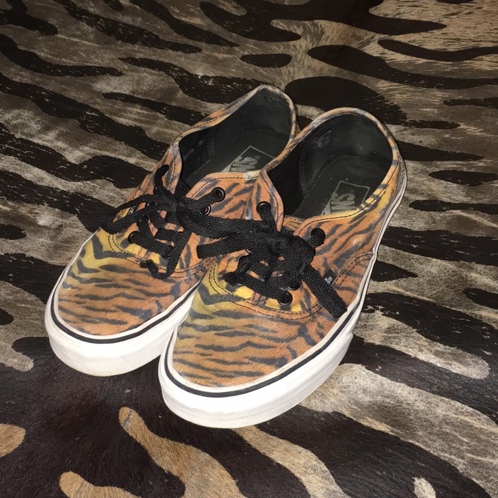 Tiger vans